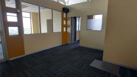 3rd Floor -643m² Office Space To Let For Rent - The Zone - Cradock Square (82)
